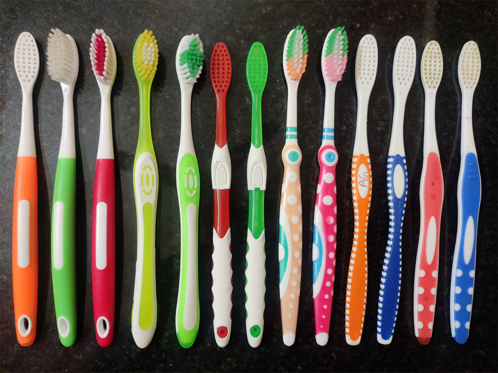 Fancy Tooth Brushes # 2 | Tooth Brushes | NIBI Brushes | New India Brush Industries | Industrial Brushes